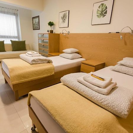 קרקוב Family Apartments - Private Parking מראה חיצוני תמונה